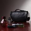 Women's Shoulder Bag In Classic Color Made of Genuine Leather Vintage 22655 Black