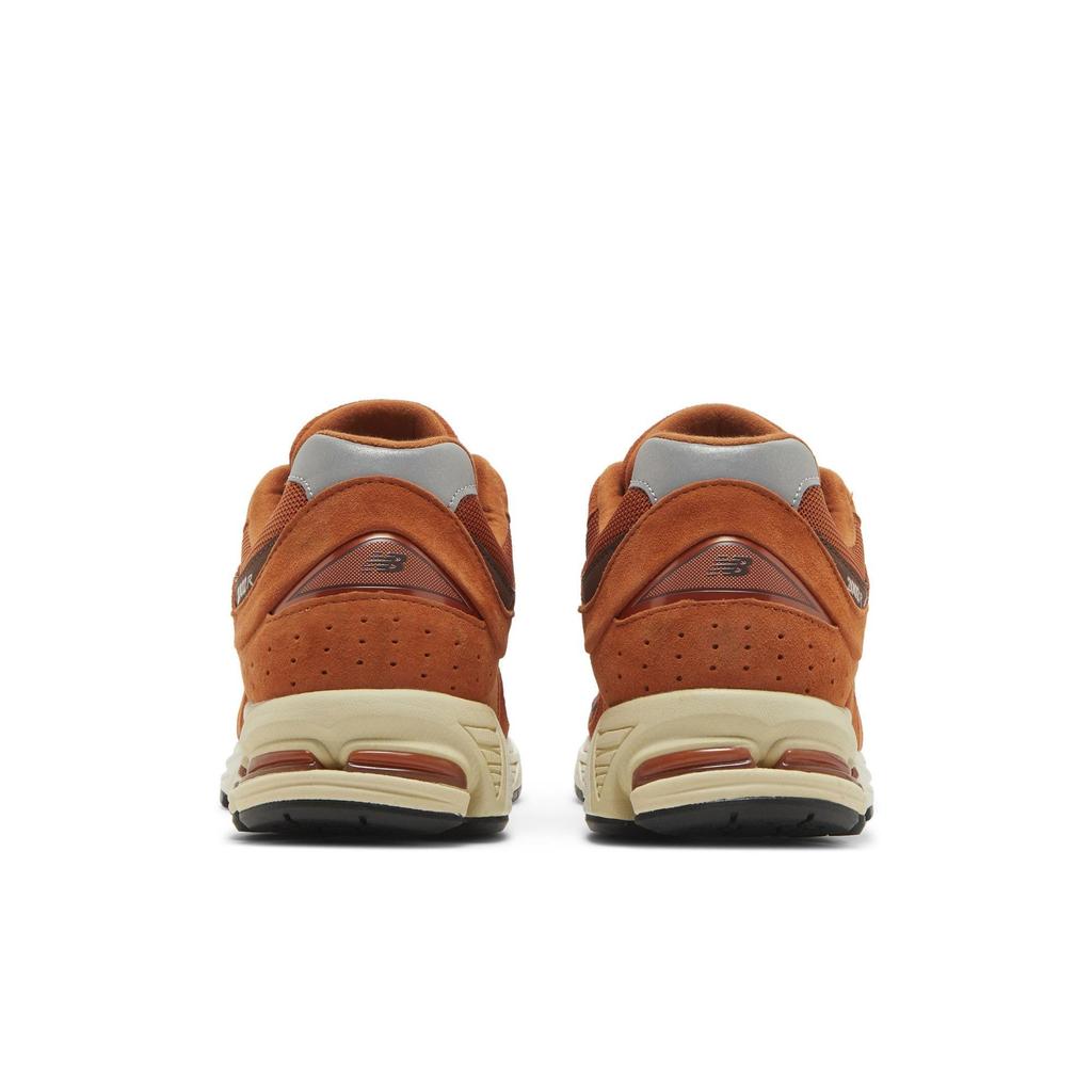 New Balance 2002R 'Ржавый оксид' (унисекс) Кроссовки для бега M2002RCB / Цвет: Окись ржавчины / Белый / Серый