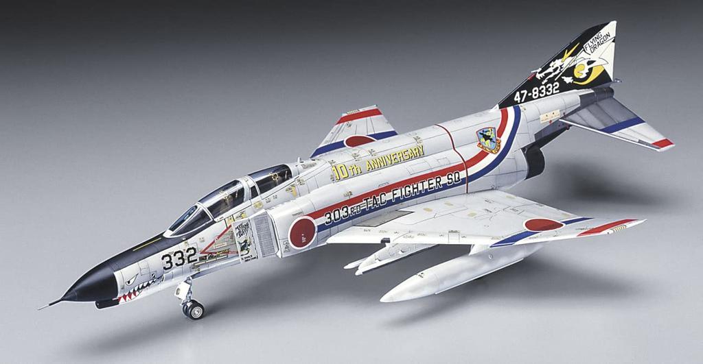 Hasegawa Пластиковая модель 10-й годовщины истребителя Air Force Phantom II 303SQ Dragon Squadron 02405 1/72 Самооборона F-4EJ