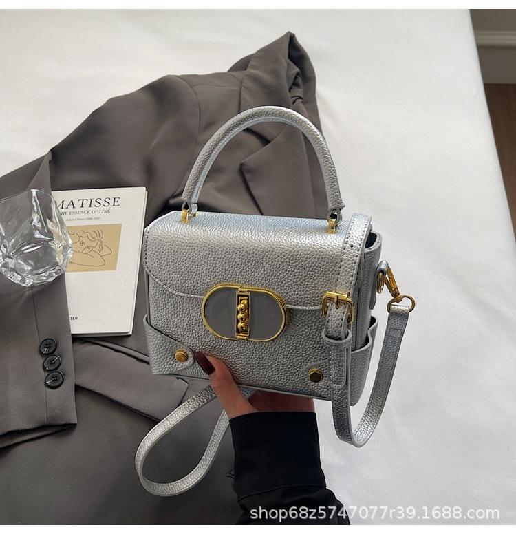 2025 New Bag Women's Bag High-end Versatile Handbag Fashion Niche Shoulder Messenger Bag Commuter Box Bag