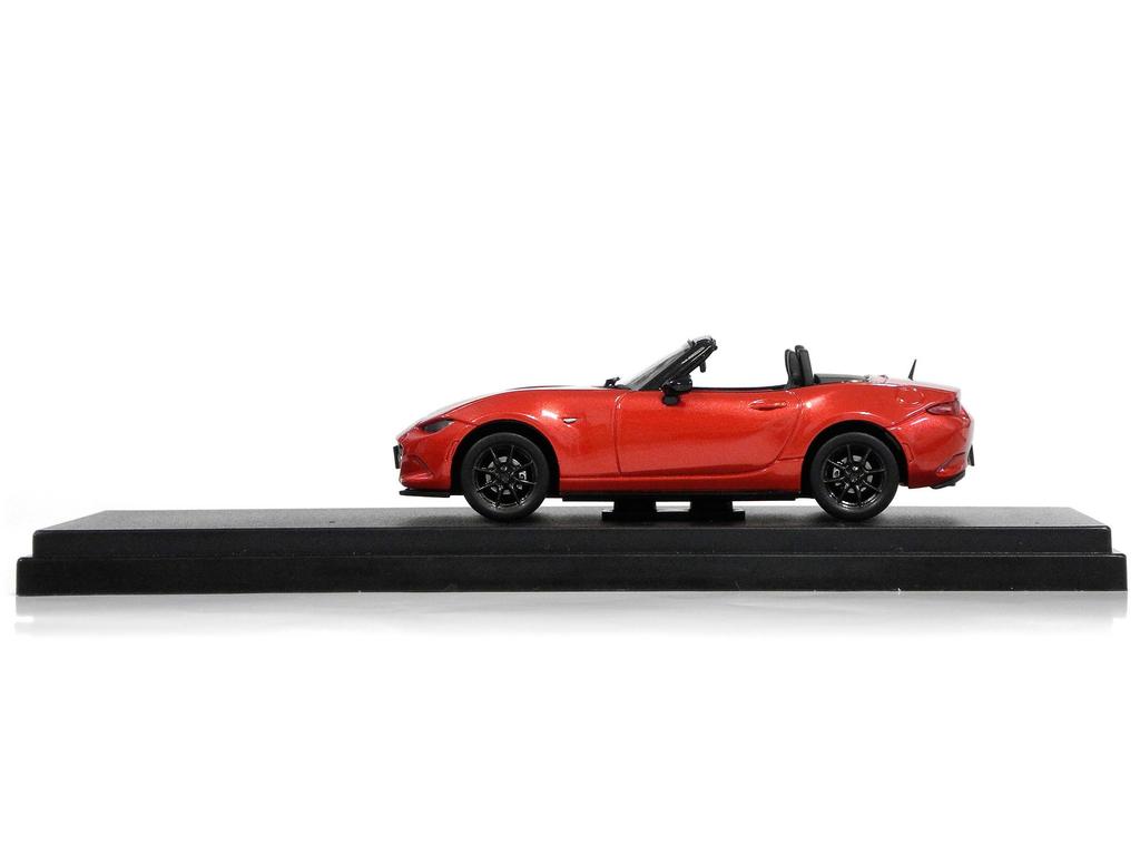 Hi Story MAZDA ROADSTER Soul Red Premium Metallic Готовый продукт 1/43 (2015)