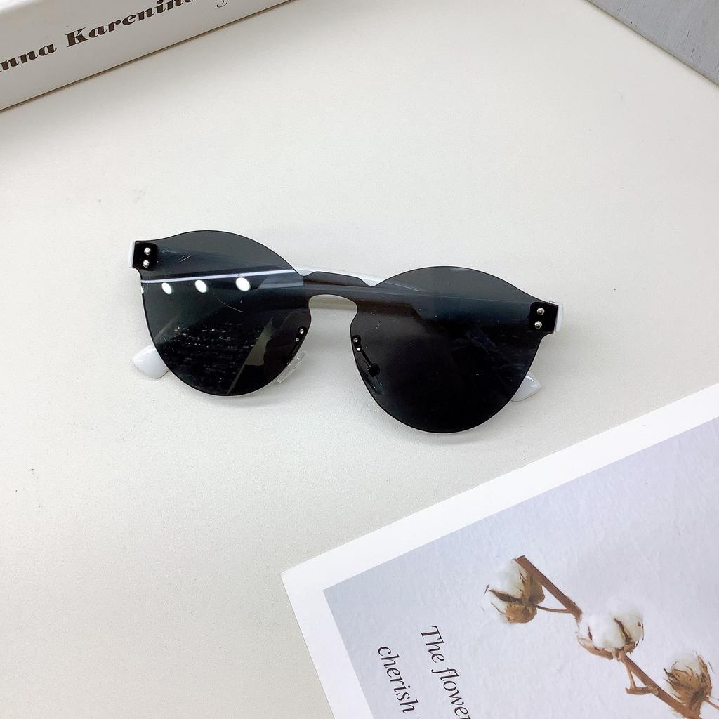 Солнцезащитные очки для путешествий с защитой от ультрафиолета для детей, модные милые детские солнцезащитные очки без оправы для детей