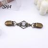 Clothing Decorative Buckle Vintage Faux Pearl Sweater Clip, Hold Cardigan Together, Cincher Clip for Dress Shawl Cloak, Accessories Women Retro Metal