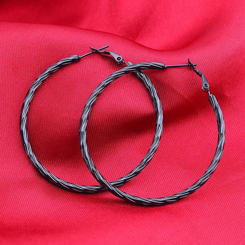 Трендовые европейские и американские серьги-кольца большого размера из титановой стали с перекрученным дизайном для женщин - стиль ночного клуба из нержавеющей стали