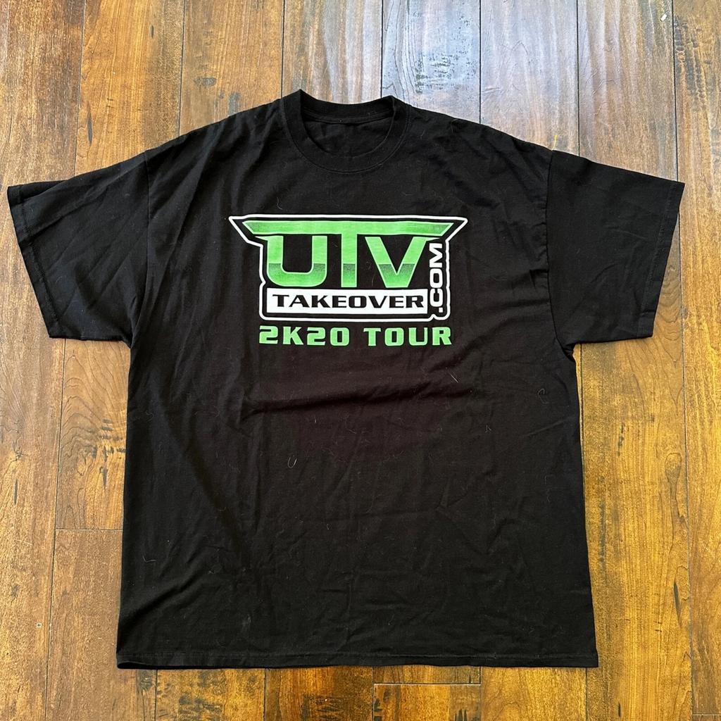UTV Monster 2K20 Тур VTG Футболка Промо Напитки Спорт Искусство Рэп Крутой Пиво Напиток
