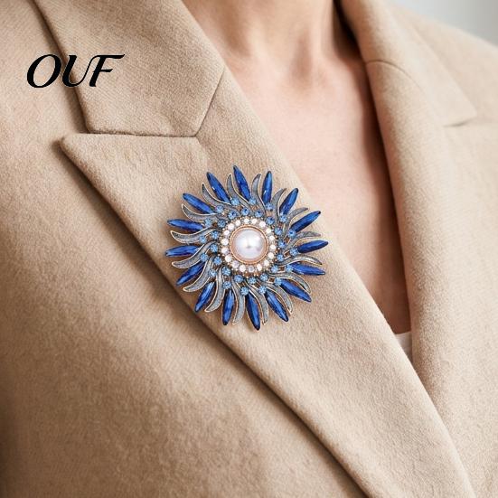 Parties Floral Pin Retro Rhinestone Sunflower Brooch Pin, Lapel with Faux Women Pearl, Metal Flower Badge for Women, Clothing Accessories Decorative