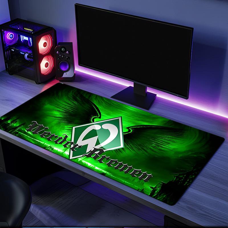 Green Bremen Pattern Mouse Pad, Rubber Base, Mouse Pad for Gamers and Office Use, Gaming Desk , Easy To Clean Mat Christmas fan gifts