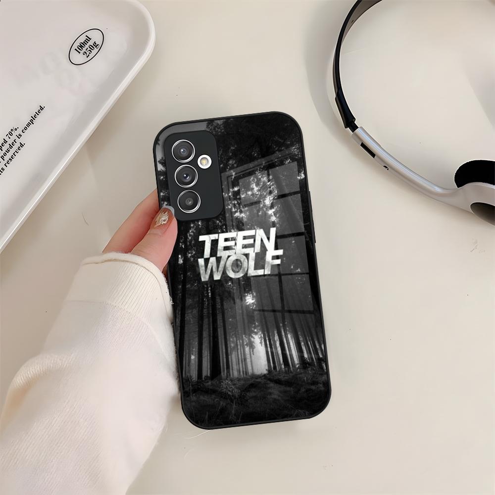Чехол для телефона Teen Wolf Стеклянный Для Samsung S24 S23 S20 S25 S21 S22 Ultra Fe Plus A05 A06 A16 A26 A36 A56 Coque