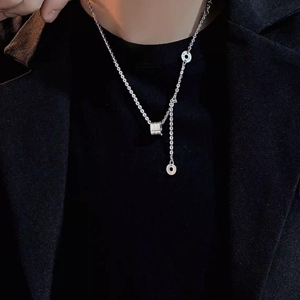 Unisex Copper Alloy Necklace Electroplated Durable Non-Fading Jewelry Sweater Chain Personalized Fashion Accessory
