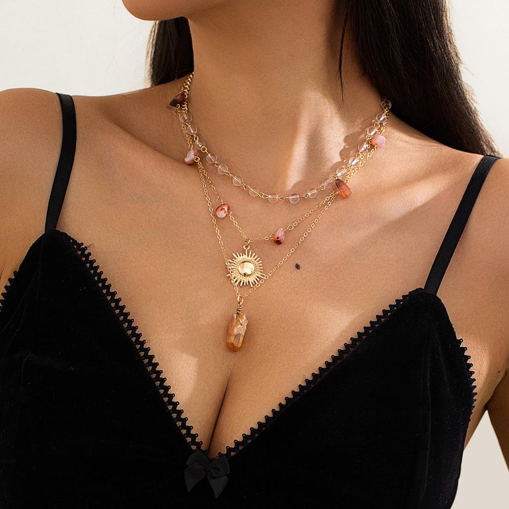 Set of 3 Layered Sun Crystal Pendant Necklace Women Bohemian Style Neck Jewelry Suitable for Fashion Enthusiasts