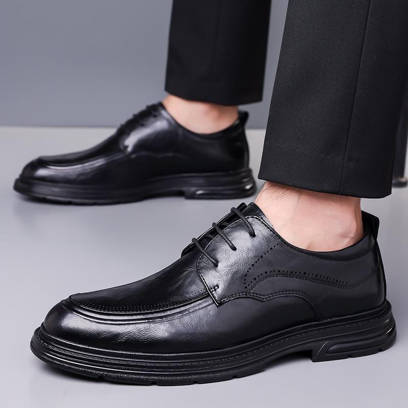 Мода Мода Коровья кожа Платформа Мужские туфли для платья бизнесмена Дизайнерская обувь на мягкой подошве Свадебная обувь для мужчин Весна Осень Ретро лоферы Мужская