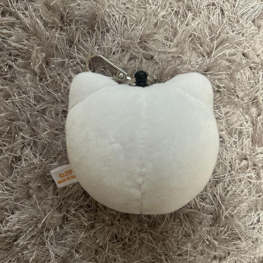 [ИСПОЛЬЗОВАН] брелок для ключей с изображением лица skzoo