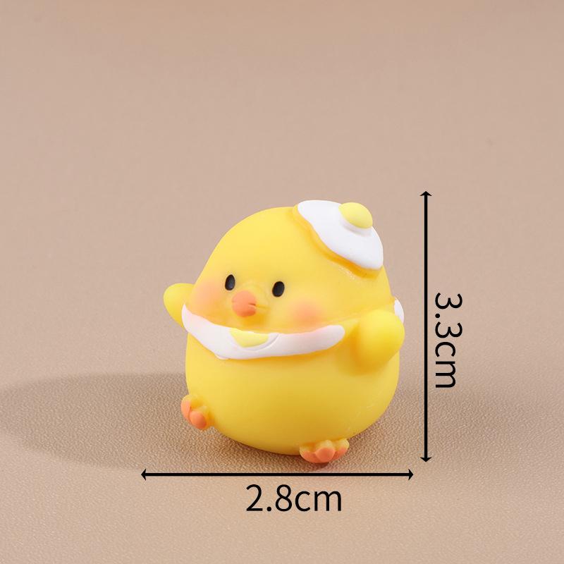 Творческий мультфильм Цыпленок Фигурка Милый цыпленок Маленькие украшения для рабочего стола Маленькие украшения для салона автомобиля Аксессуары Подарки