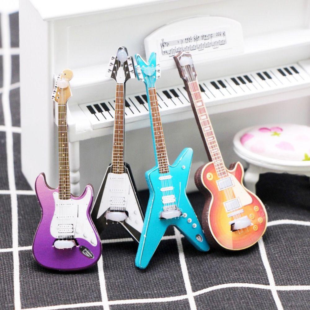 Doll House Accessories 1:6/1:12 Dollhouse Furniture Miniature Wooden Guitar  Kids/Children/Toddler
