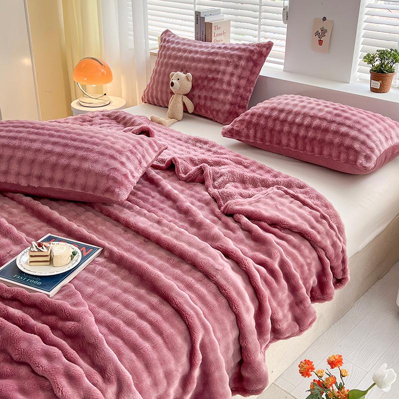 «Плед из искусственного кролика — офисный сон, летний кондиционер, всесезонный диван и постельное белье»