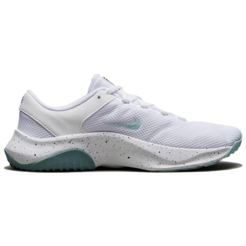 Nike Женские тренировочные футбольные бутсы Legend Essential 3 DM1119-101