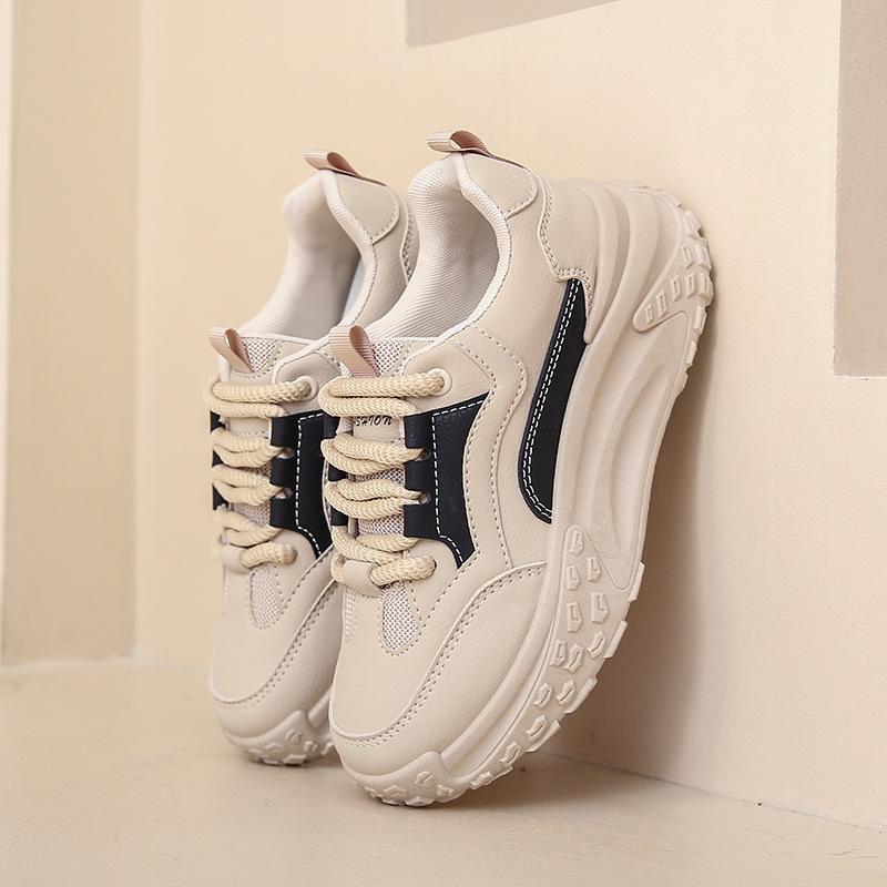 Осень маленькие белые туфли новая корейская версия инс спорт бег студентки толстая подошва увеличивают рост повседневная уличная съемка JC