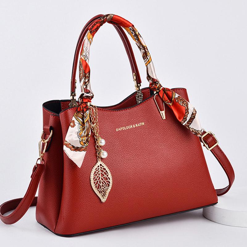 2025 Новая свадебная сумка Красная сумка-тоут через плечо Свадебная сумка Элегантная женская сумка на одно плечо для переноски вручную