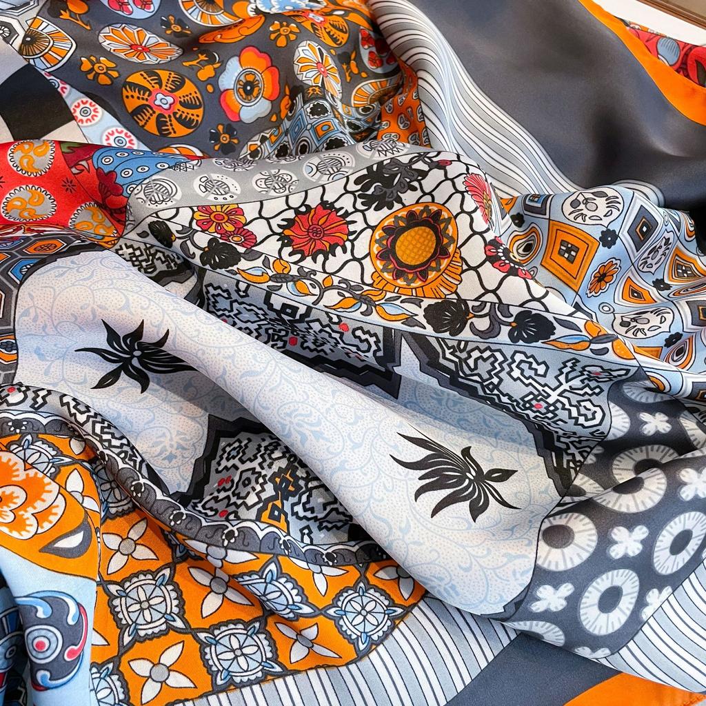 High-quality Luxurious Silk Scarves Headband Scarfs Neck Scarf For Women Chain Silk Scarf Women's Decorative Shawl