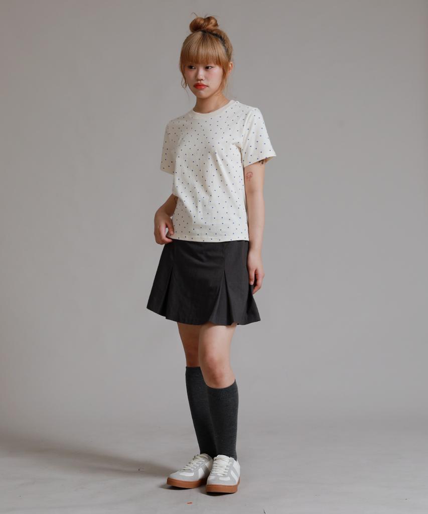 LIKE THE MOST Dot Point Regular Short Sleeve T-Shirt_Cream