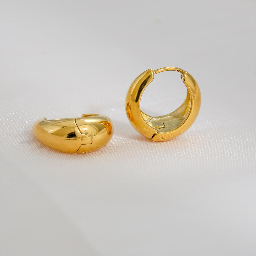 Модные ретро металлические серьги темперамент простая и универсальная версия иностранные газовые серьги женские сохранение цвета