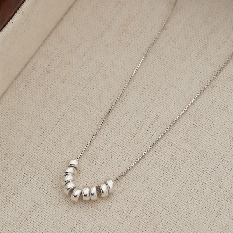 ANENJERY Серебристый цвет, маленькое ожерелье с подвеской из бисера для женщин, ювелирный дизайн, темпераментная цепочка, подарки для девочек