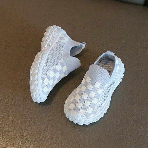 Children's Sports Shoes 2025 Spring and Autumn New Boys' Casual Shoes Breathable Mesh Shoes Soft soled Girls' Flyknit Shoes Baby Shoes