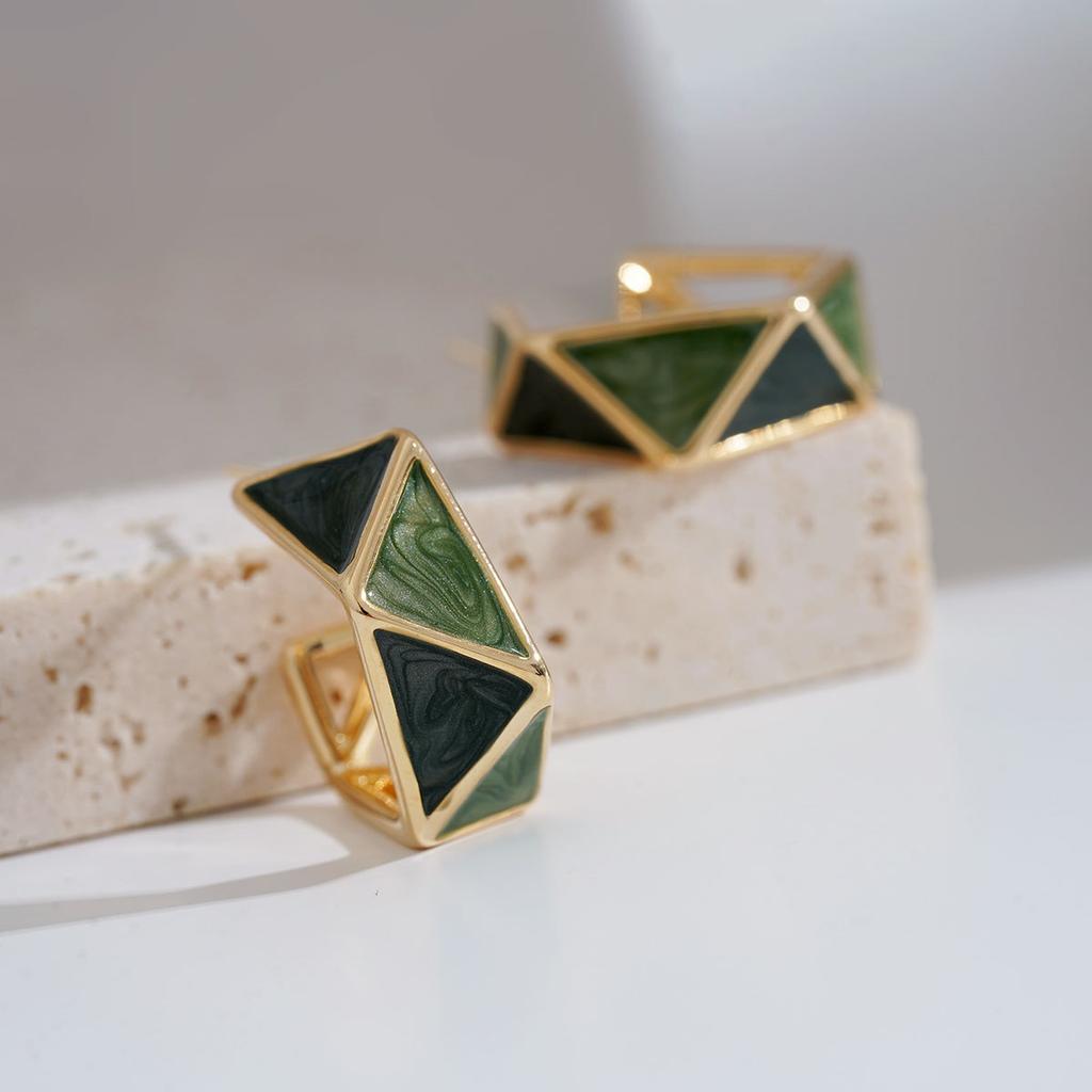 Серьги геометрической формы в форме буквы C зеленого контрастного цвета, высококачественные ретро-серьги, простые французские серьги-гвоздики 925 пробы