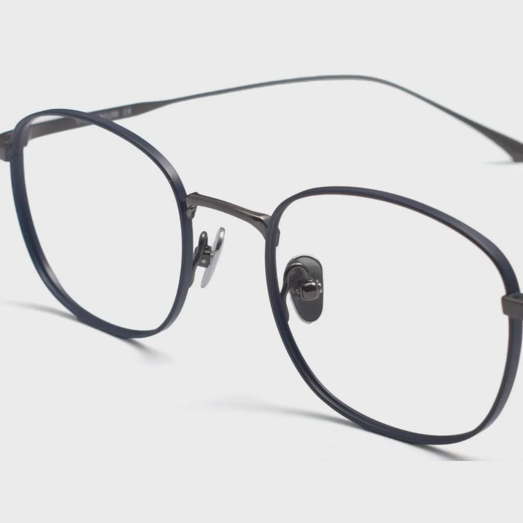 Ultra-light Pure Titanium Full Frame Glasses - DAILYNEWS Retro Style for Men & Women with Myopia
