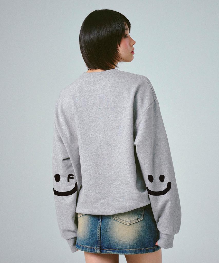 GRAVER [Unisex] Elbow Smile Drawing Sweatshirt_Gray