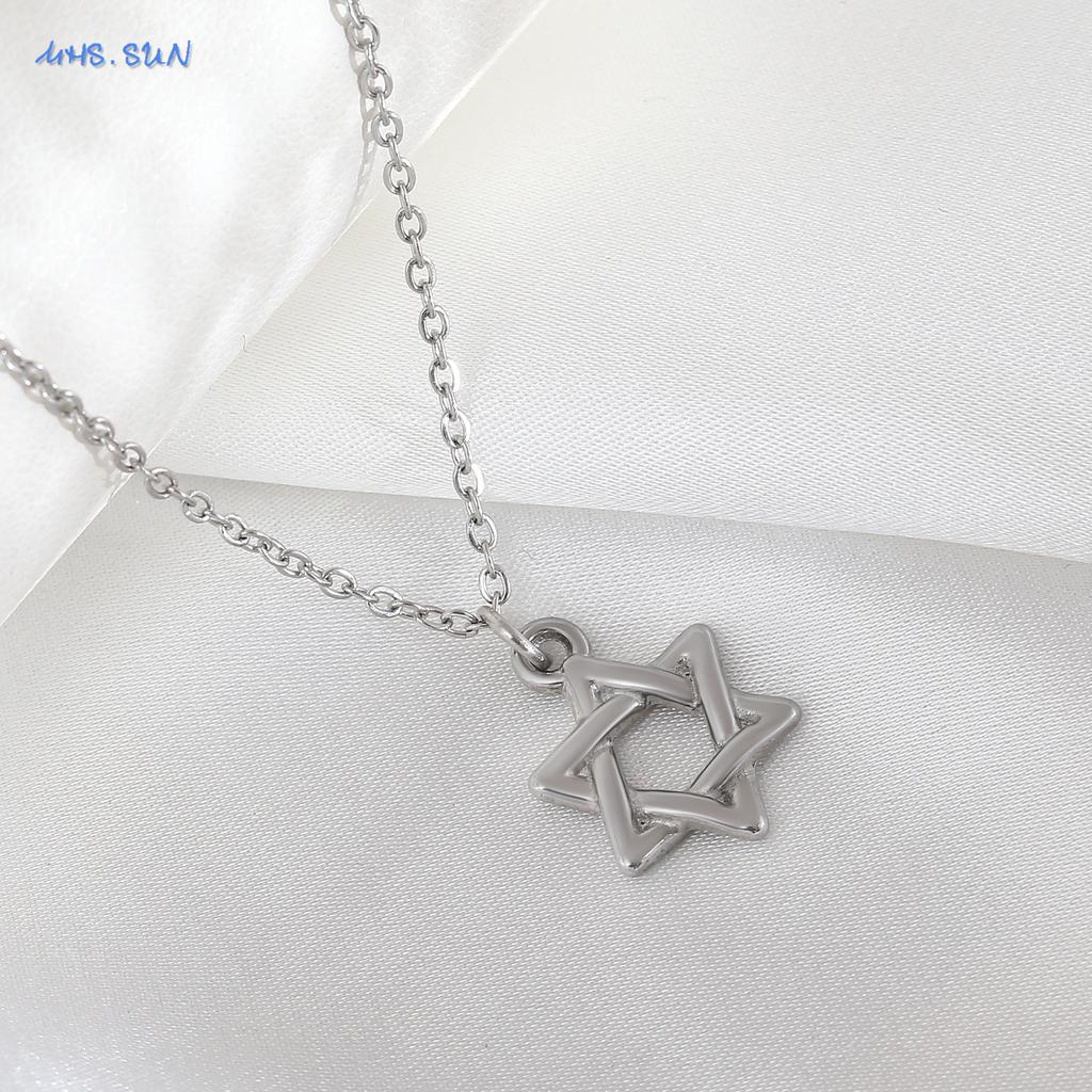 Star of David Necklaces for Women Men Fashion Hollow Hexagonal Star Pendant Chain Necklace Judaica Jewish Jewelry
