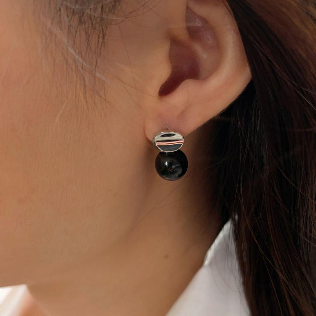 Элегантные жемчужные серьги: Французский ретро-стиль Гонконга для изысканного образа старой закалки