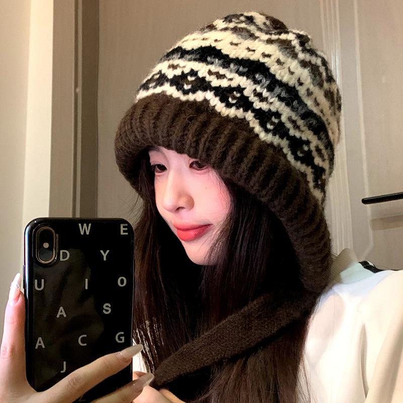 Wool Hat Women's Big Head Circumference Winter Cold Protection and Warm Ear Protection Knitted Cold Hat High-end Blue Pullover Bag Hat
