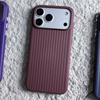 Совместим с iPhone 17 Pro Max, Защитный чехол-накладка с текстурой «Гофрированный песок», Магнитный, Матовый, Жесткий.