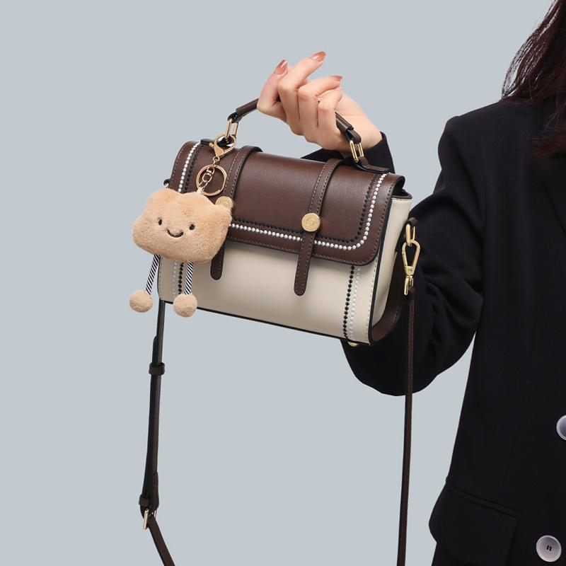 Bag 2026 new leather messenger women's bag Cambridge bag feeling fashion light luxury shoulder bag
