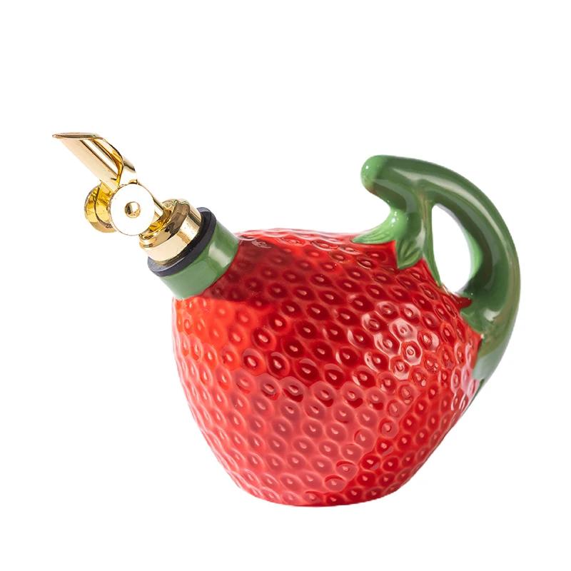 Клубничная моделирующая кулинарная керамическая банка для приправ, бутылка для масла, соевого соуса, уксуса, домашняя креативная кухонная банка для соли, бутылка для перца.