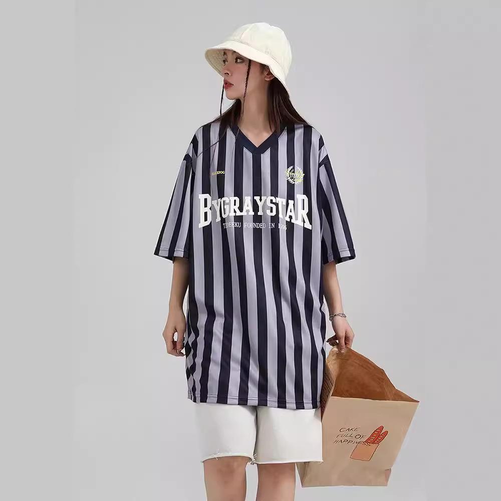 Унисекс Уличный Спорт Футболка с V-образным вырезом и вертикальной полоской