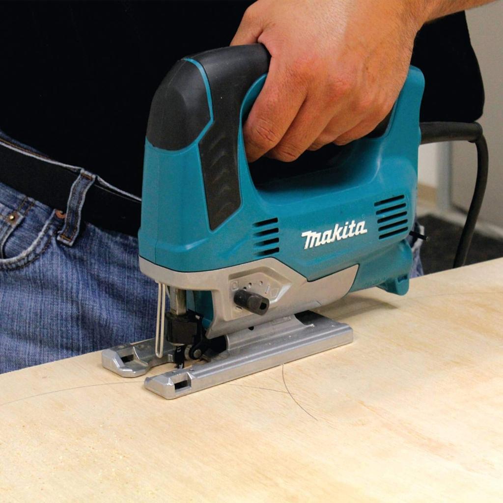 Makita JV0600K Лобзик с орбитальным приводом