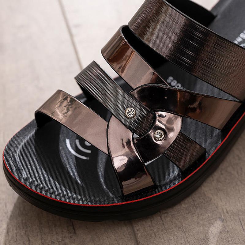 Тапочки Женская летняя одежда На среднем каблуке На мягкой подошве Дамы среднего возраста На плоской подошве Нескользящие сандалии для мам среднего и пожилого возраста