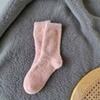 Однотонные носки из норки велюра женские средней длины осенние и зимние наслоенные утолщенные теплые для послеродового периода пушистые носки для сна