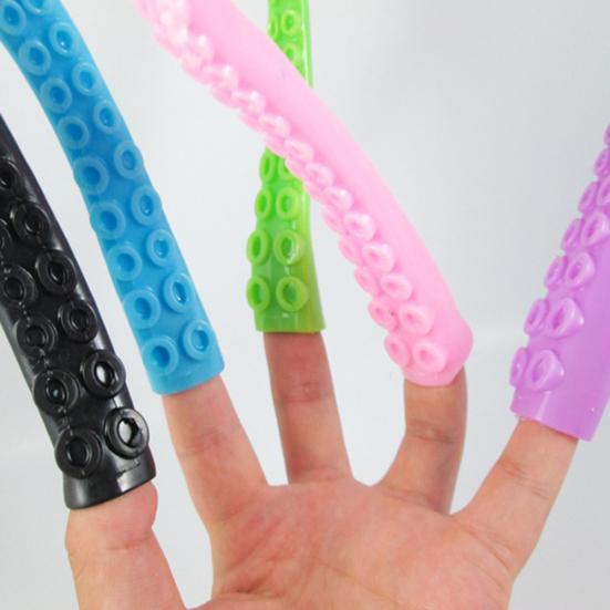 Kids Plastic Mini Finger Tentacle Octopus Prank Toy Cosplay Party Supplies Prop