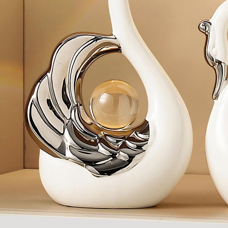 Jianyi Shijia Couple Swan Ornament, Modern High-End Light Luxury, Bar Home Entrance Living Room Wine Cabinet TV Stand Decoration Souvenir
