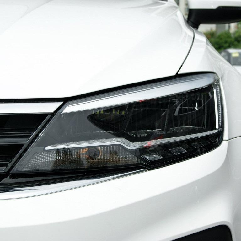 Двухцветная прозрачная крышка корпуса фары Volkswagen Lingdu, модель 2019 года