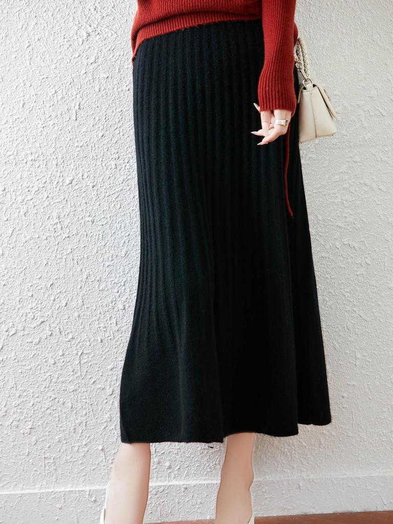 100% Wool Drapey A-Line Pleated Midi Skirt - Slimming and Large Swing Design for Spring and Autumn