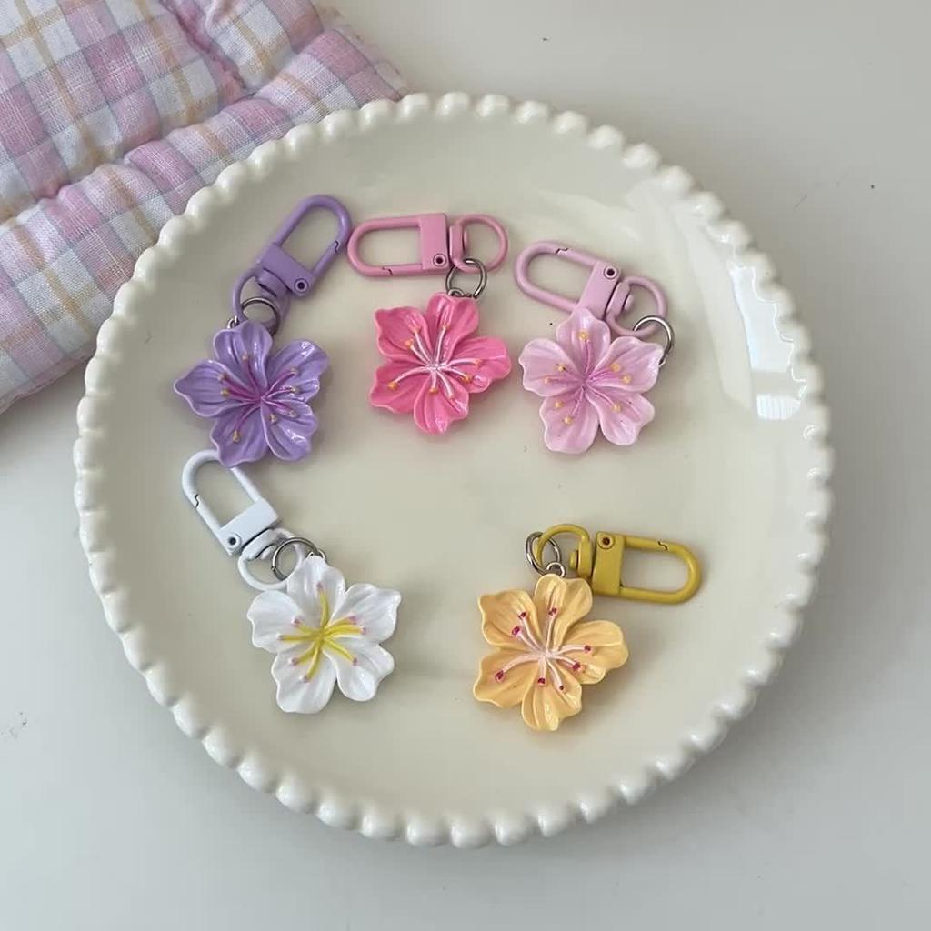 Romantic Cherry Blossom Keychains Sweet Minimalist Floral Charms, Lobster Clasp Gift for Couples and Friends, Decorative Bag Accessories