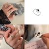 Fashionable Black Heart Surround Ring For Women Unique Design High-end Charm Accessory
