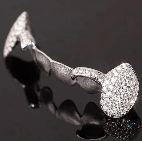 Fine Grillz Jewelry Hip Hop Teeth Grills Heavy Solid 925 Sterling Silver 4 on 4 Tusk Bar Moissanite Grillz Diamond Past Tester