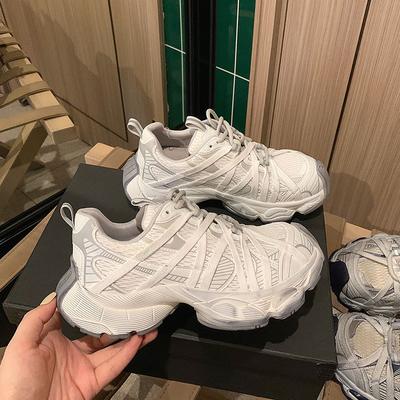 Париж ремешок платформа кожаные папины кроссовки женская обувь 2025 осень новая маленькие супер красивые сетчатые кроссовки