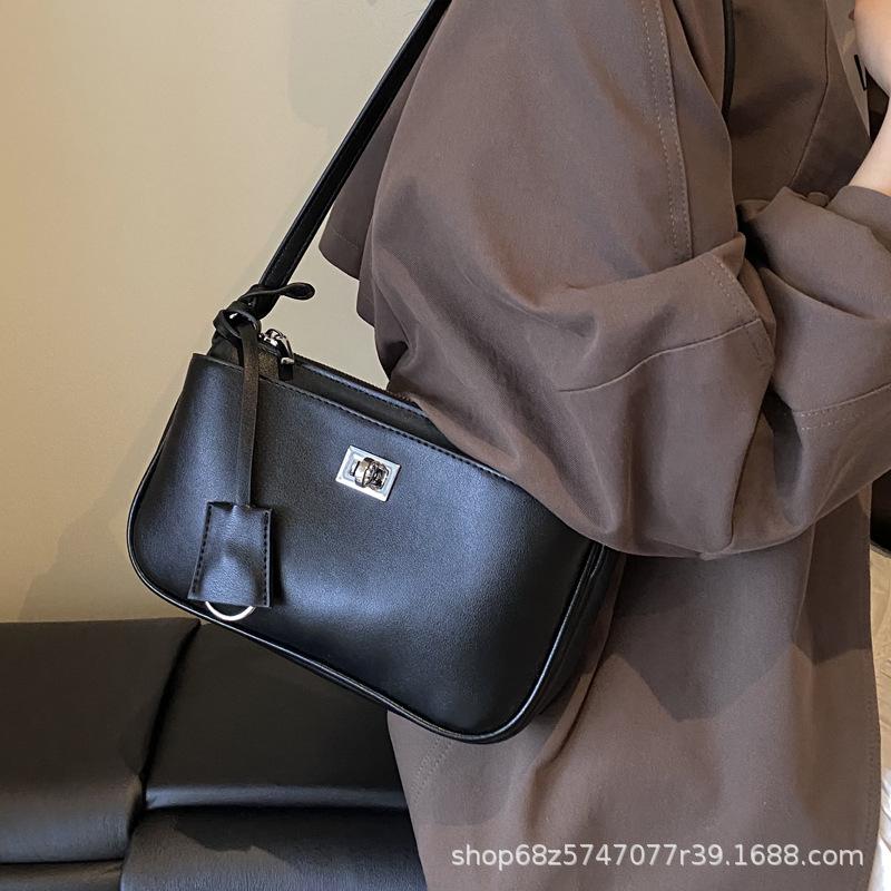 2025 New Underarm Bag Women's Sen Meng Trendy Messenger Bag Feeling Popular Shoulder Bag Super Fire Commuter Small Square Bag