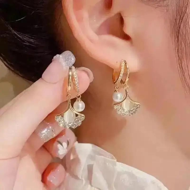 925 Silver Needle Korean Fashion Pearl Tassel Earrings For Women Jewelry Trending New Luxury Women's Zircon Pearl Earrings